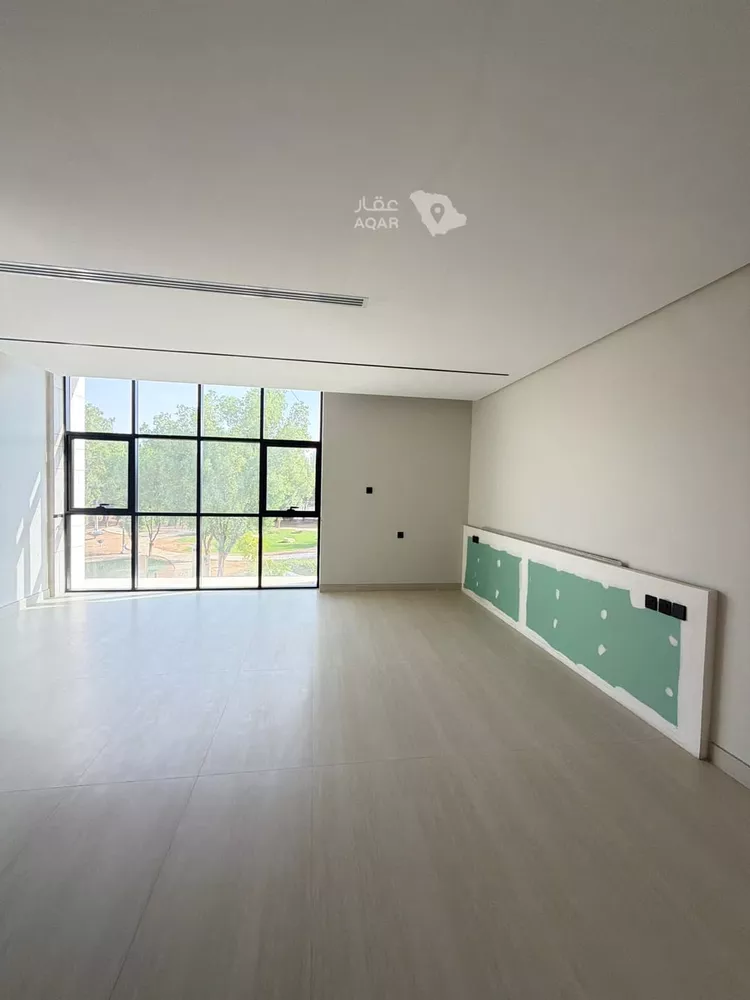 Villa for Sale in Riyadh Al Malaz 4