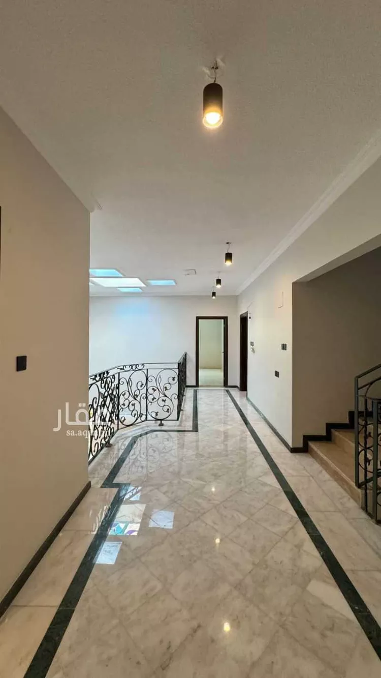 فيلا للبيع في شارع شلاله, حي المروج, مدينة الرياض, منطقة الرياض صورة 3