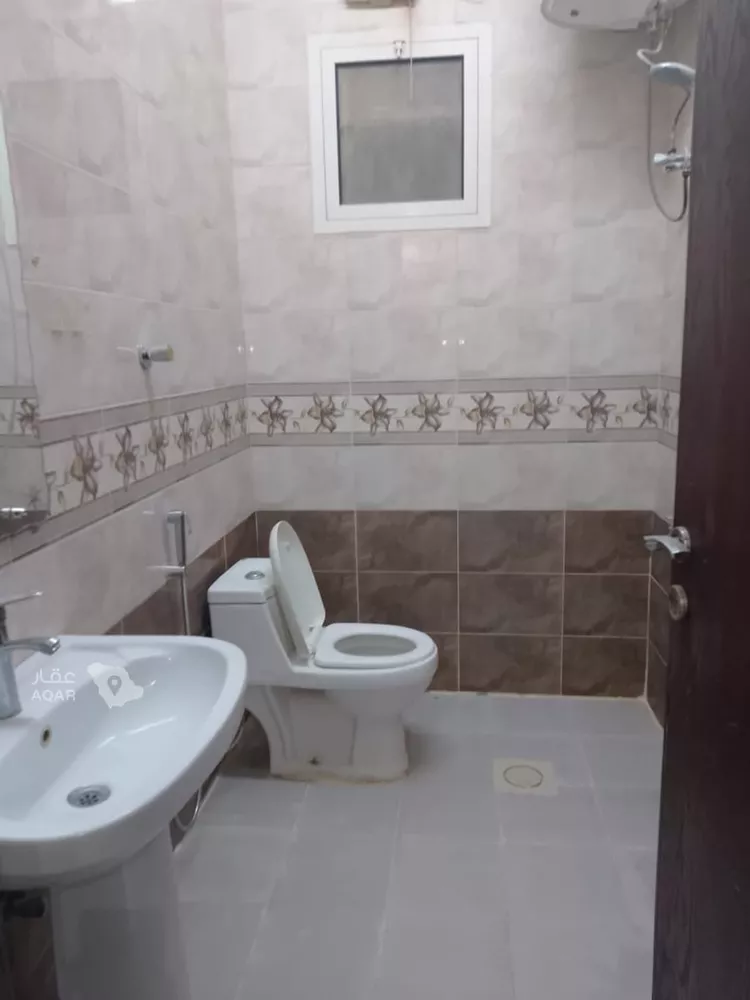 شقة للإيجار في شارع السراج, حي المعيزيلة, مدينة الرياض, منطقة الرياض 9