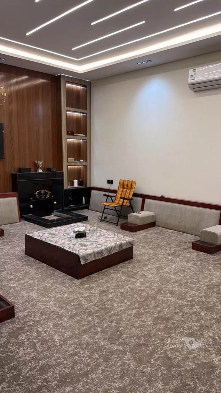 فيلا للبيع في شارع الشموس, حي المعيزيلة, مدينة الرياض, منطقة الرياض 2