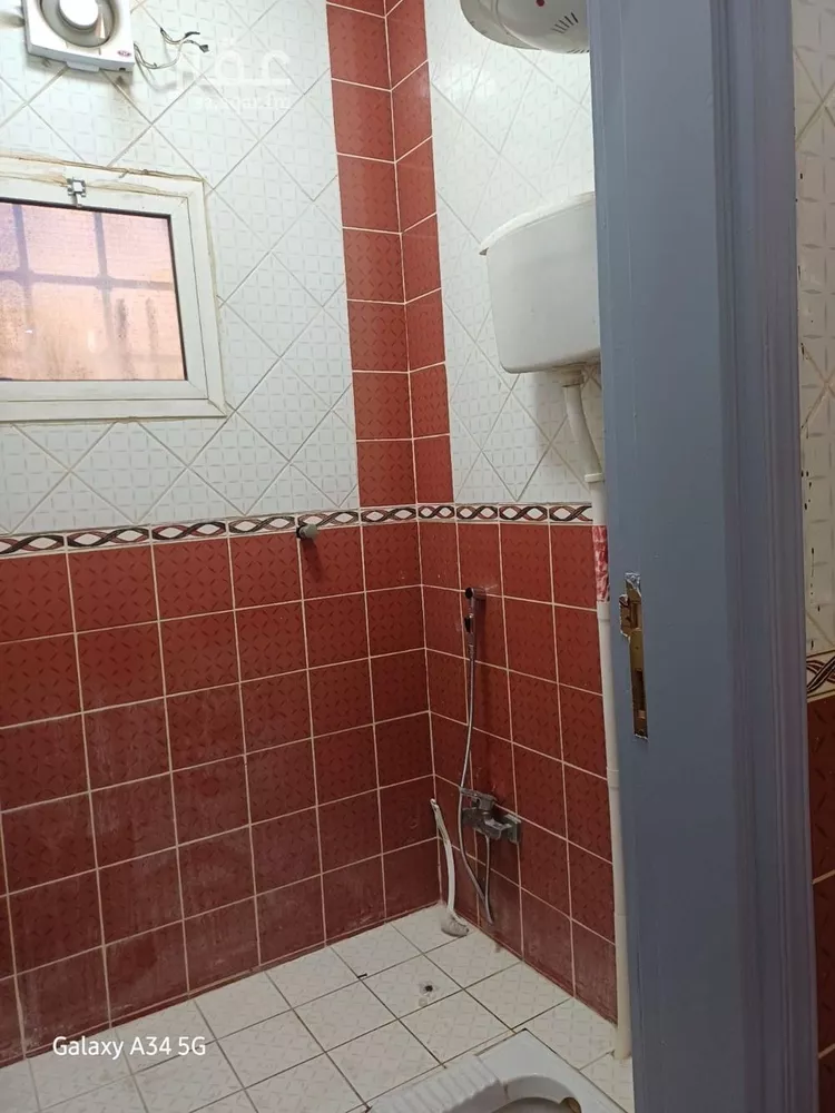 شقة للإيجار في شارع الشلال, حي المعيزيلة, مدينة الرياض, منطقة الرياض صورة 3
