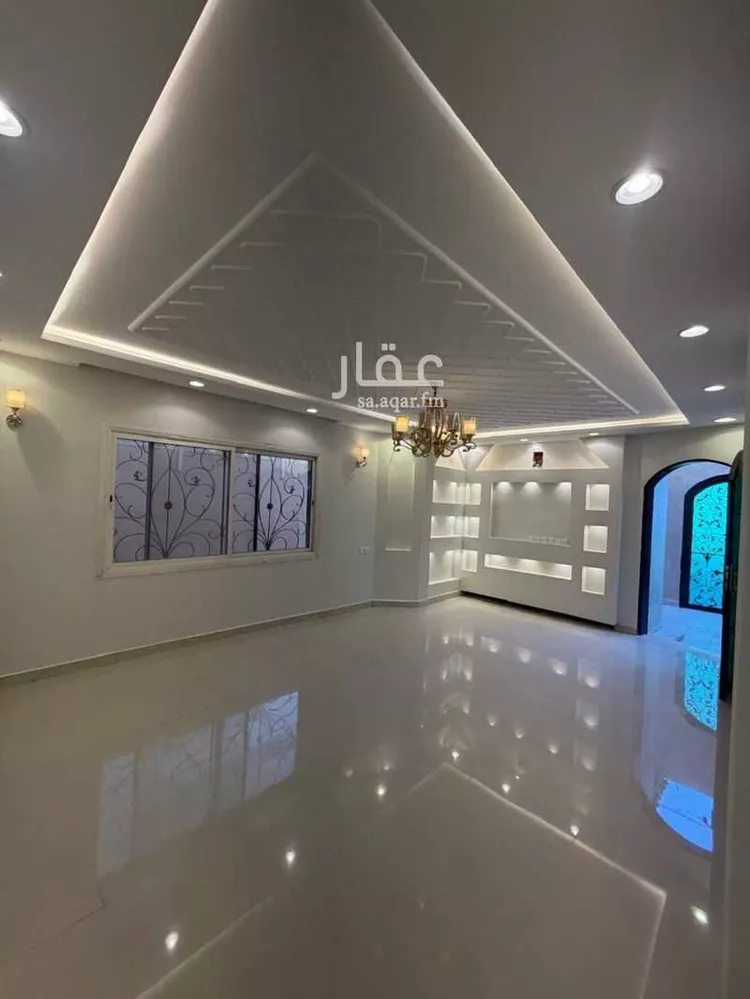 فيلا للإيجار في شارع السراج, حي المعيزيلة, مدينة الرياض, منطقة الرياض صورة 4