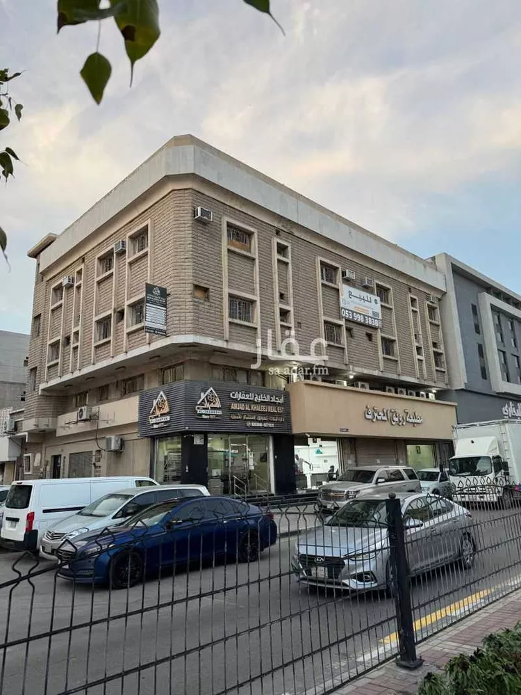 Building for Sale in Dammam Al Qazaz صورة 2