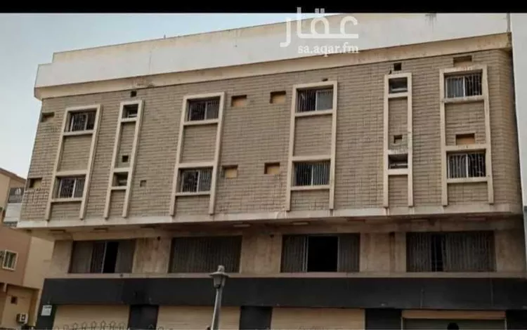 عمارة للبيع في شارع المستشفى, حي القزاز, مدينة الدمام, المنطقة الشرقية صورة 2