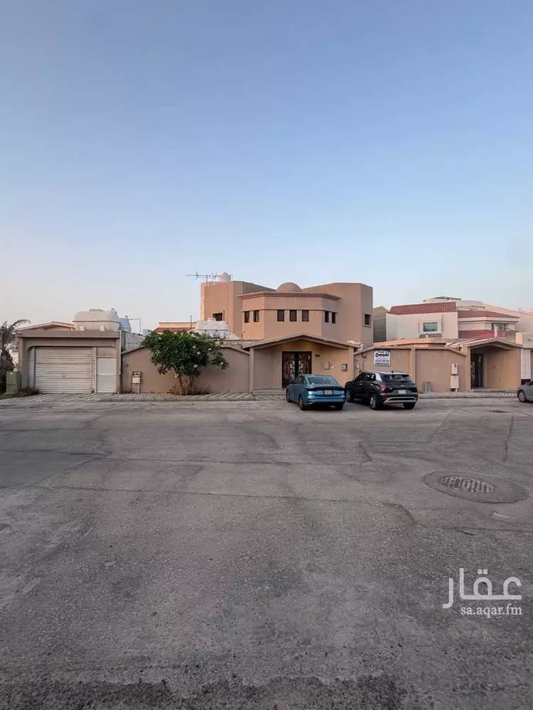فيلا للبيع في حي الجامعيين, مدينة الدمام, المنطقة الشرقية