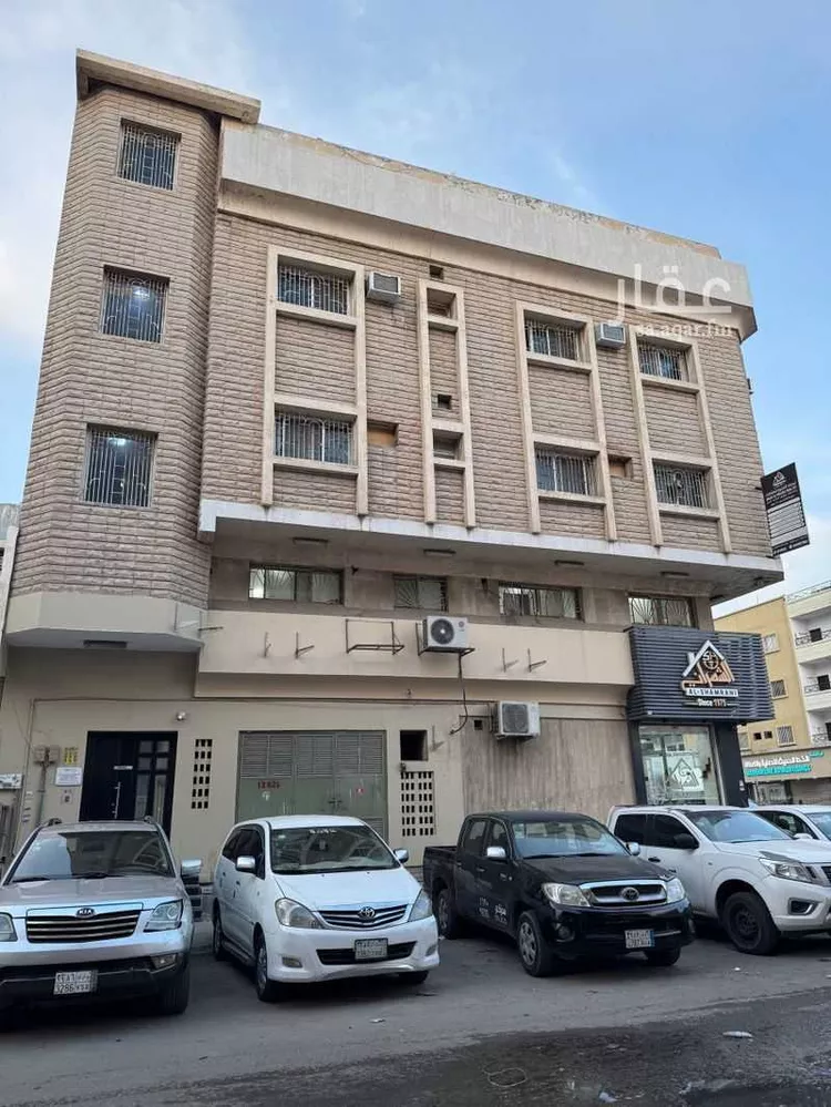 Building for Sale in Dammam Al Qazaz