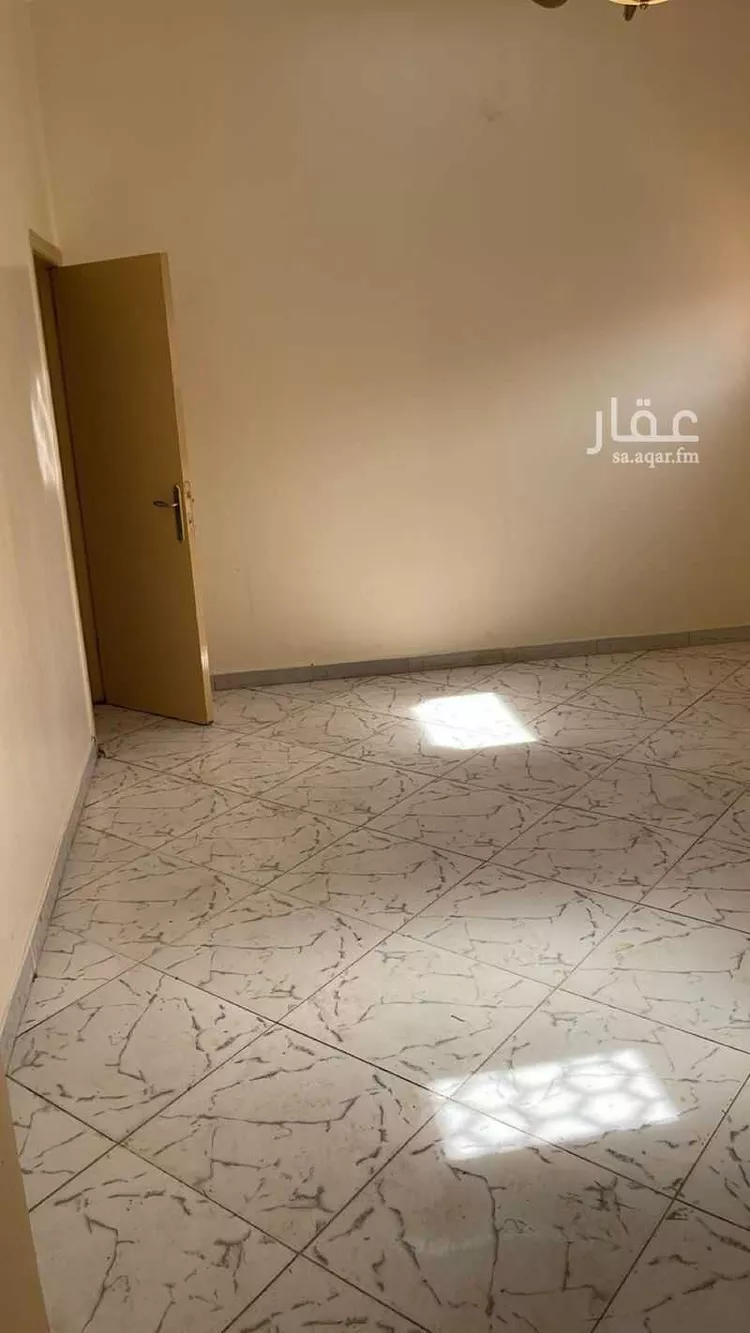 دور للإيجار في شارع محمد الأرجاني, حي شبرا, مدينة الرياض, منطقة الرياض صورة 3
