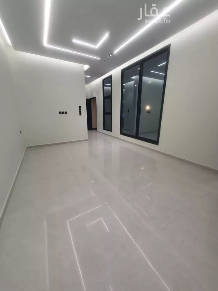 فيلا للبيع في شارع عازب بن الحارث, حي أحد, مدينة الدمام, المنطقة الشرقية صورة 5