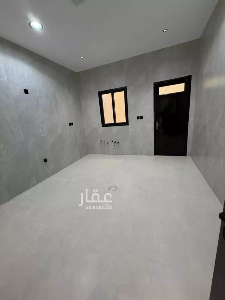 فيلا للبيع في شارع عازب بن الحارث, حي أحد, مدينة الدمام, المنطقة الشرقية صورة 2