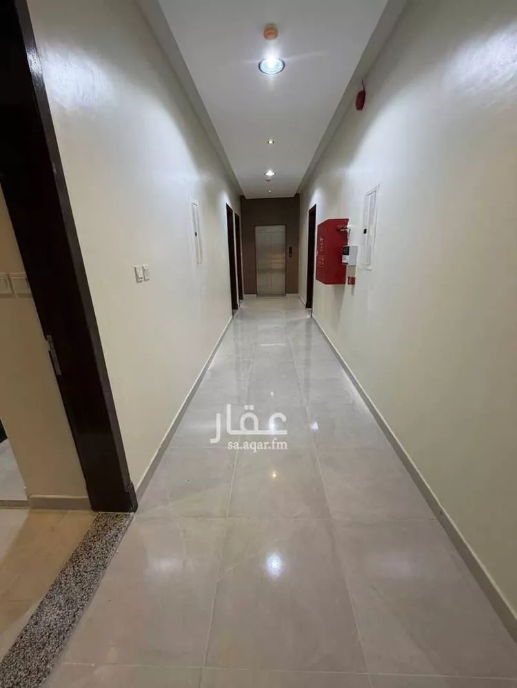 عمارة للبيع في شارع الحوراء, حي الضباب, مدينة الدمام, المنطقة الشرقية صورة 2