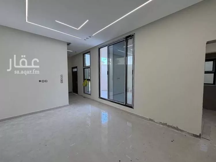 فيلا للبيع في شارع عازب بن الحارث, حي أحد, مدينة الدمام, المنطقة الشرقية صورة 3