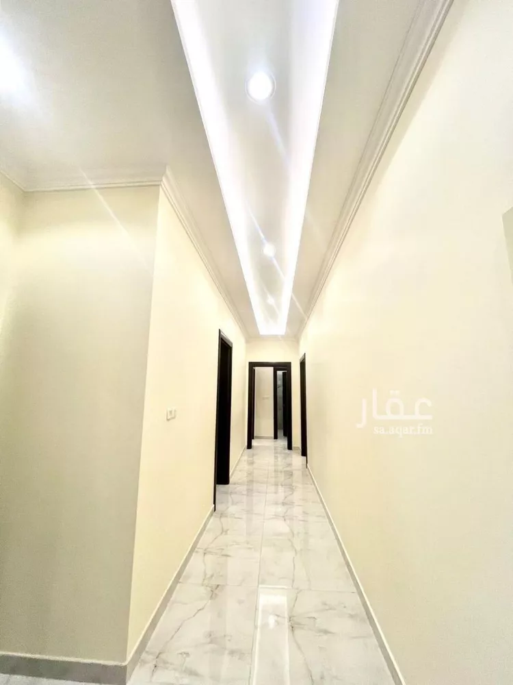 دور للبيع في شارع الحوارة, حي النفل, مدينة الرياض, منطقة الرياض صورة 3