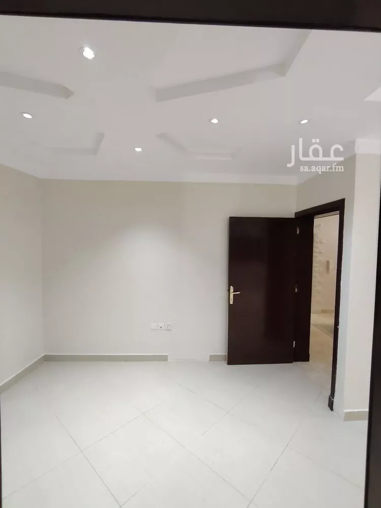 فيلا للإيجار في شارع الحياري, حي النفل, مدينة الرياض, منطقة الرياض صورة 3