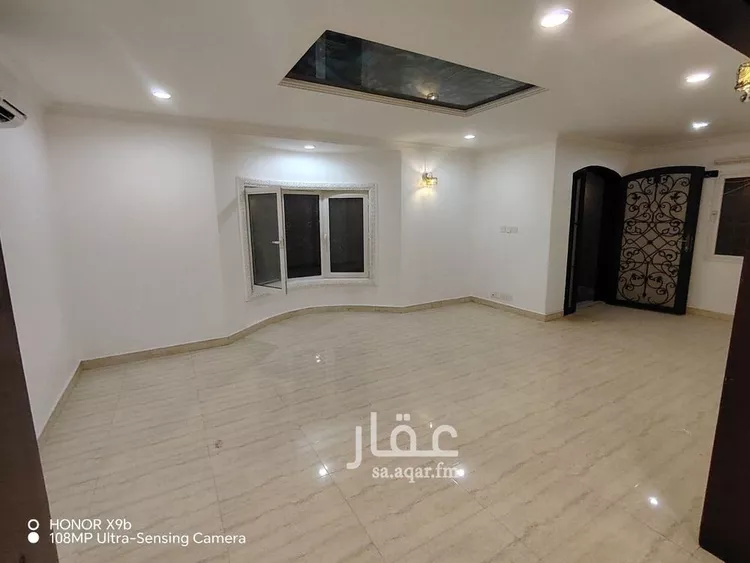 فيلا للإيجار في شارع الحجور, حي النفل, مدينة الرياض, منطقة الرياض 7
