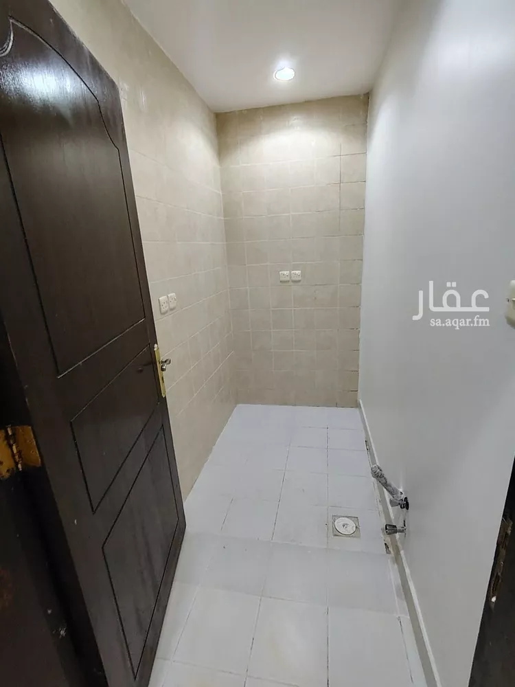 شقة للإيجار في شارع الفئ, حي الربيع, مدينة الرياض, منطقة الرياض صورة 5
