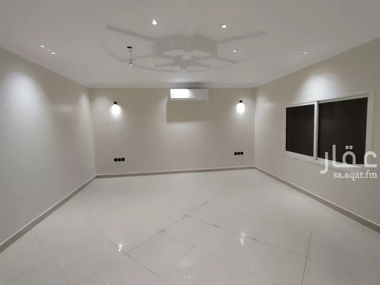 فيلا للإيجار في شارع الحياري, حي النفل, مدينة الرياض, منطقة الرياض 11