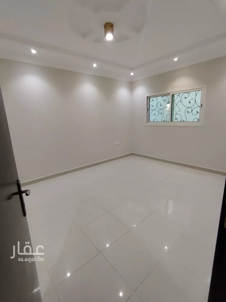 دور للإيجار في شارع الفارعة, حي الربيع, مدينة الرياض, منطقة الرياض صورة 4