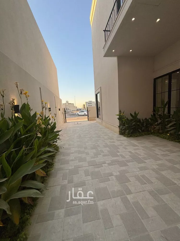 فيلا للبيع في شارع السيل الكبير, حي المهدية, مدينة الرياض, منطقة الرياض صورة 5