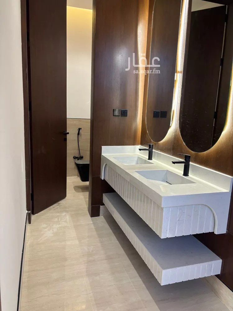 فيلا للبيع في شارع عمر بن عبدالقادر مفتي, حي المهدية, مدينة الرياض, منطقة الرياض صورة 5