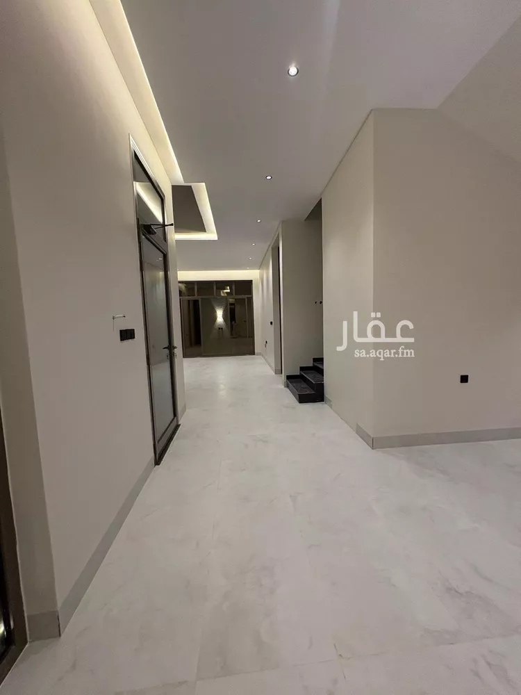 فيلا للبيع في شارع محمد بن أبي بكر القيم, حي المهدية, مدينة الرياض, منطقة الرياض صورة 4