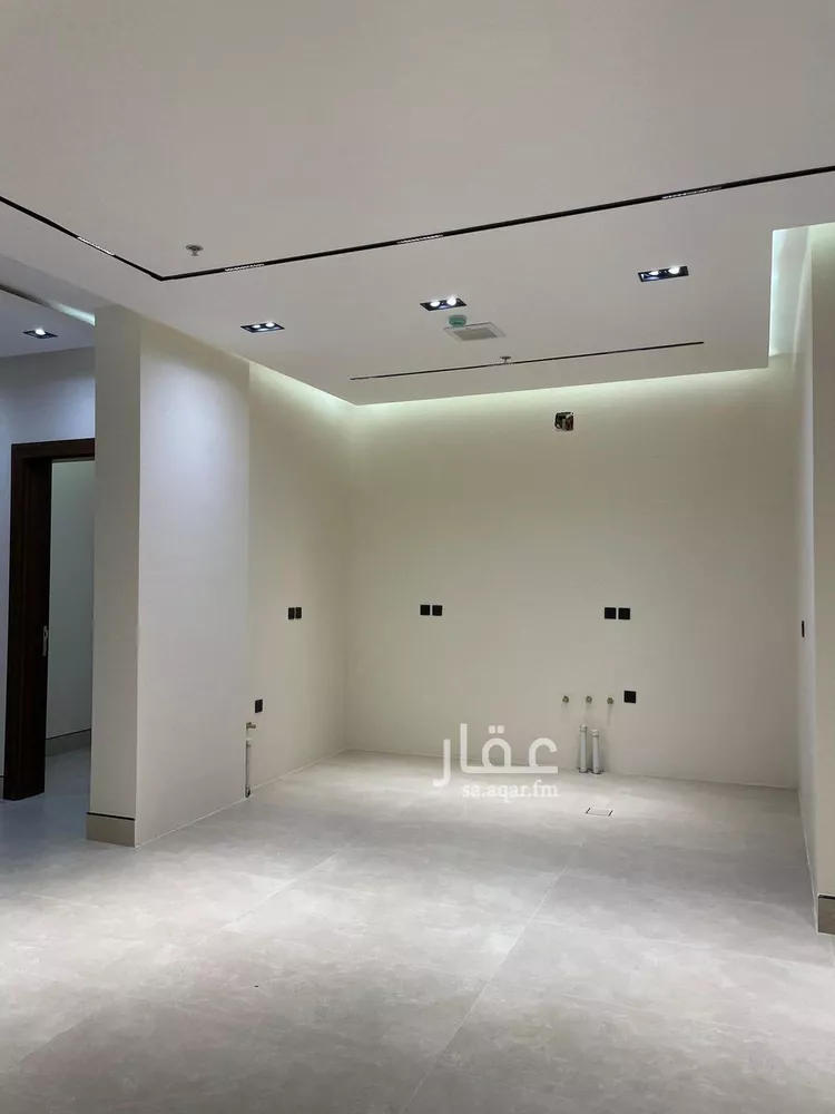 شقة للبيع في شارع السيل الكبير, حي المهدية, مدينة الرياض, منطقة الرياض صورة 4