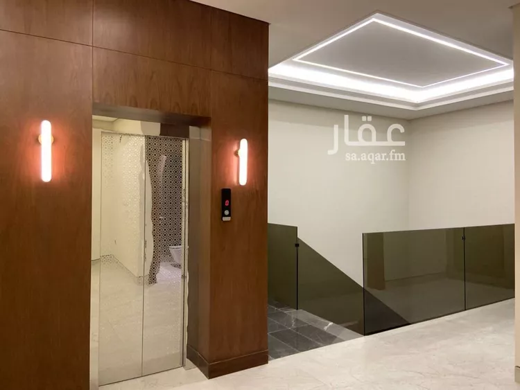 فيلا للبيع في شارع ضوء الصباح, حي المهدية, مدينة الرياض, منطقة الرياض 15