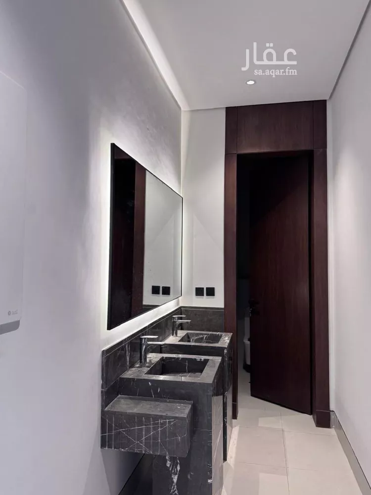 فيلا للبيع في شارع حماد الراوية, حي المهدية, مدينة الرياض, منطقة الرياض صورة 4