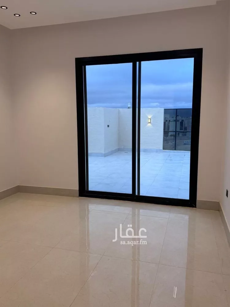 فيلا للبيع في شارع أنس الكناني, حي المهدية, مدينة الرياض, منطقة الرياض 14