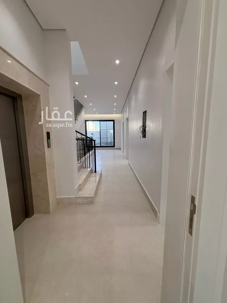 فيلا للبيع في شارع السيل الكبير, حي المهدية, مدينة الرياض, منطقة الرياض صورة 4