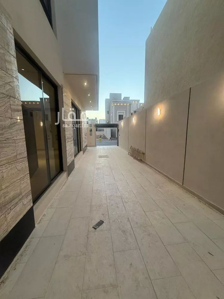 فيلا للبيع في شارع السيل الكبير, حي المهدية, مدينة الرياض, منطقة الرياض صورة 4