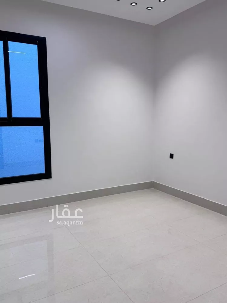 فيلا للبيع في شارع أنس الكناني, حي المهدية, مدينة الرياض, منطقة الرياض 17