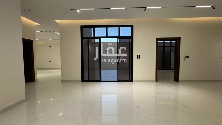 فيلا للبيع في شارع القاسم النويري, حي المهدية, مدينة الرياض, منطقة الرياض صورة 5