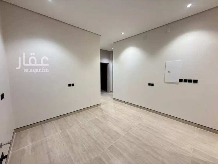 Apartment for Sale in Riyadh Al Mahdiyah 11