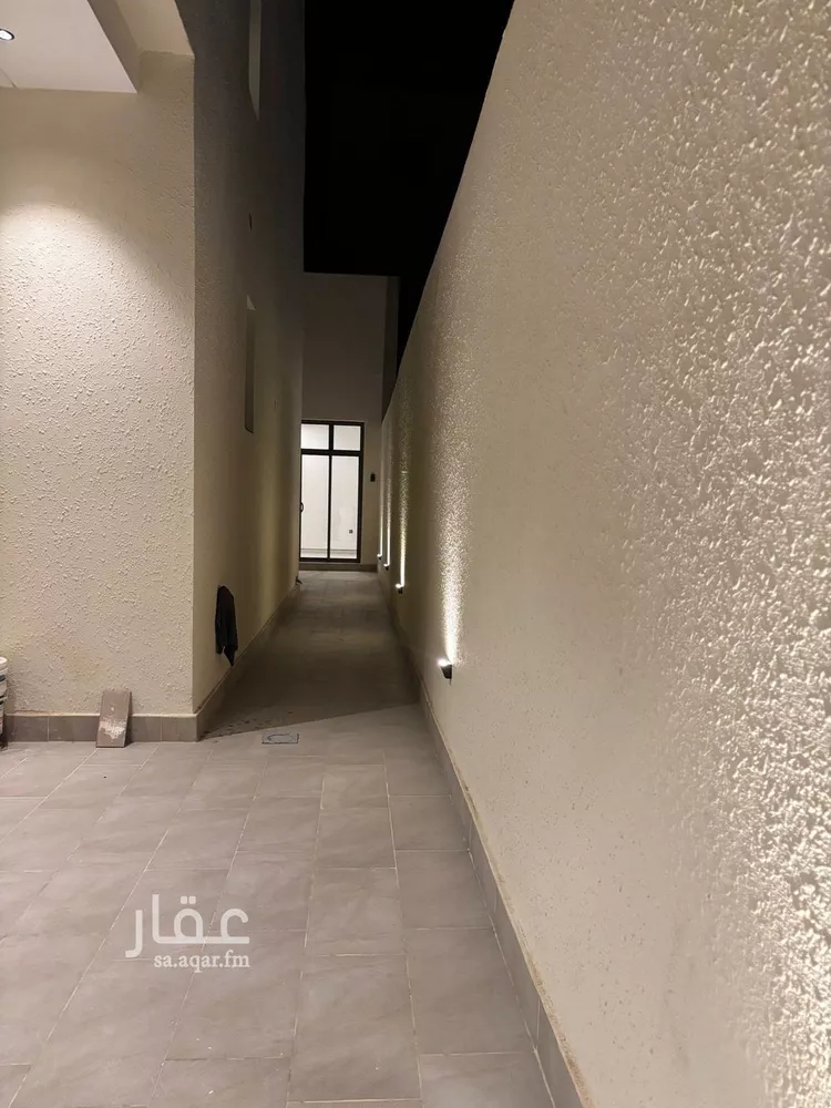 فيلا للبيع في شارع السيل الكبير, حي المهدية, مدينة الرياض, منطقة الرياض صورة 5