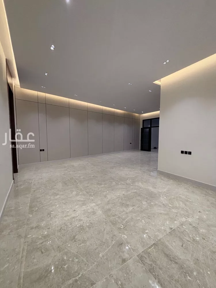 فيلا للبيع في شارع عفيف الدين الثقفي, حي المهدية, مدينة الرياض, منطقة الرياض صورة 5