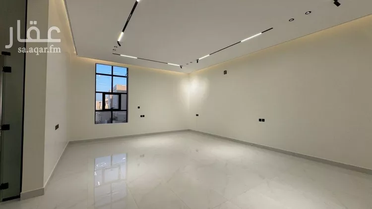 فيلا للبيع في شارع القاسم النويري, حي المهدية, مدينة الرياض, منطقة الرياض صورة 2