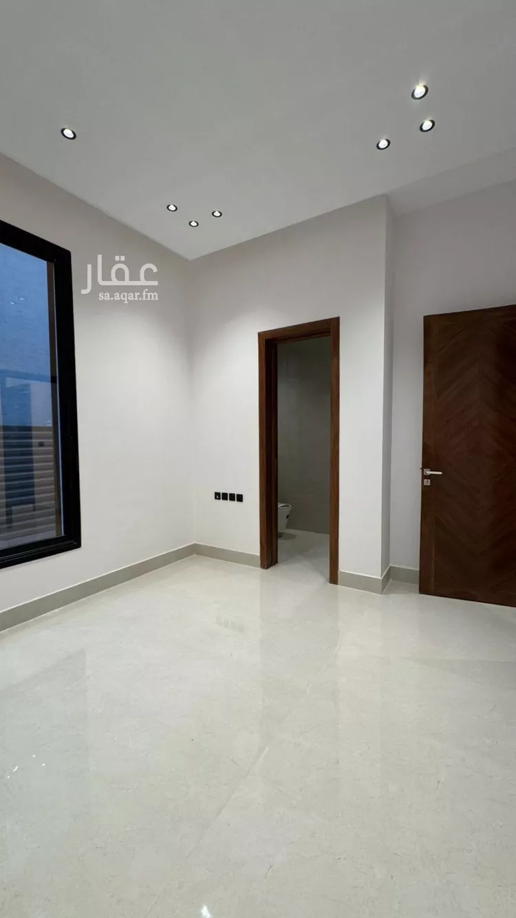فيلا للبيع في شارع عفيف الدين الثقفي, حي المهدية, مدينة الرياض, منطقة الرياض 13
