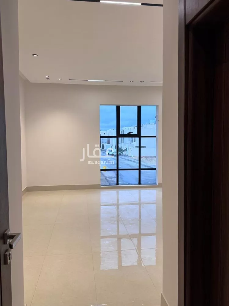 فيلا للبيع في شارع أنس الكناني, حي المهدية, مدينة الرياض, منطقة الرياض 20