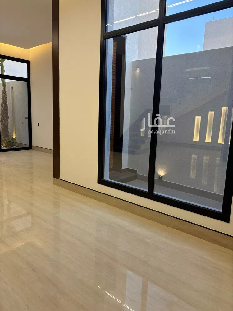 فيلا للبيع في شارع أحمد مفتي المكي الحنفي, حي المهدية, مدينة الرياض, منطقة الرياض صورة 5