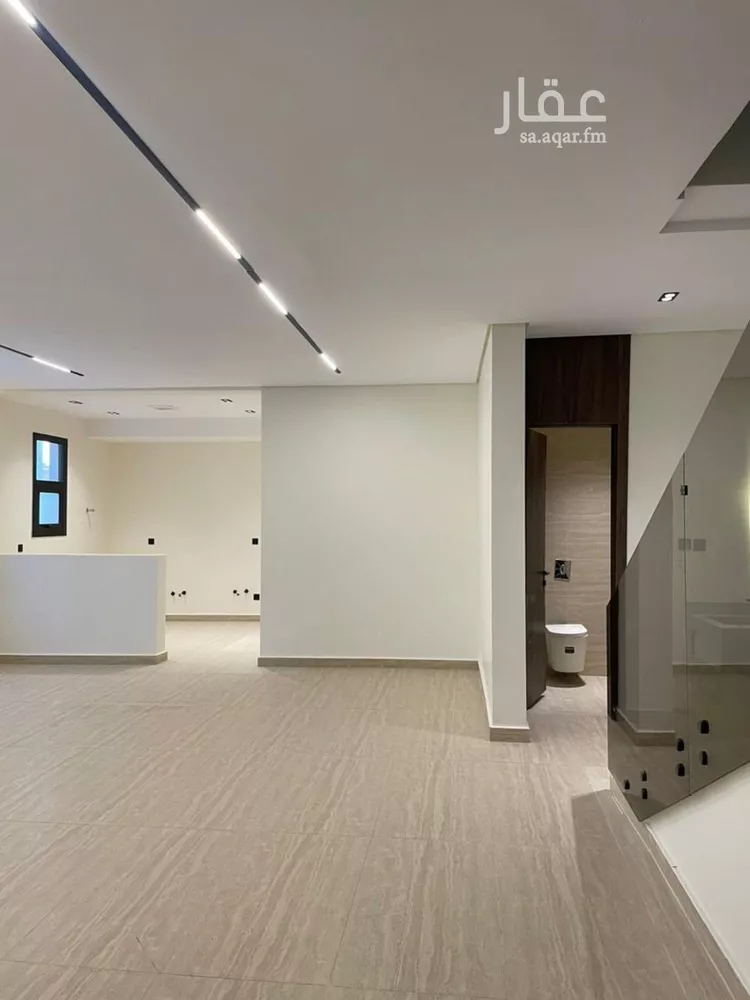 دور للبيع في شارع البرق, حي السويدي الغربي, مدينة الرياض, منطقة الرياض صورة 3