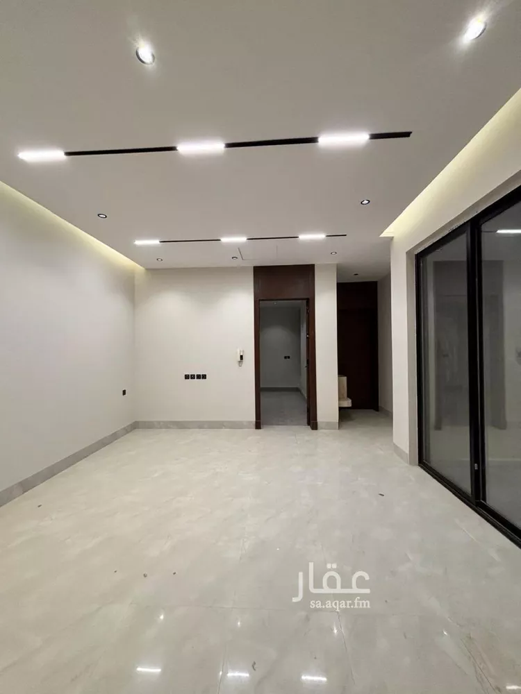 فيلا للبيع في شارع السيل الكبير, حي المهدية, مدينة الرياض, منطقة الرياض صورة 5