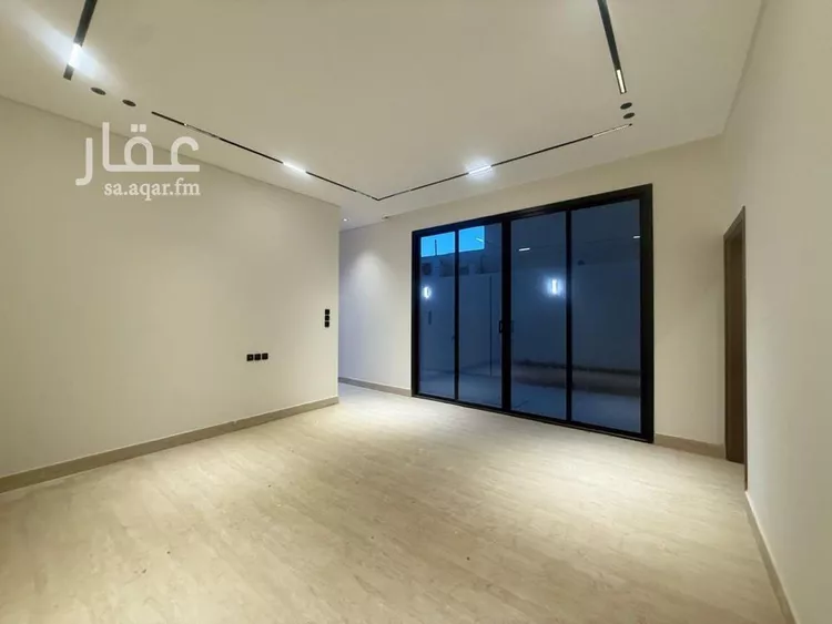 فيلا للبيع في شارع السيل الكبير, حي المهدية, مدينة الرياض, منطقة الرياض صورة 3