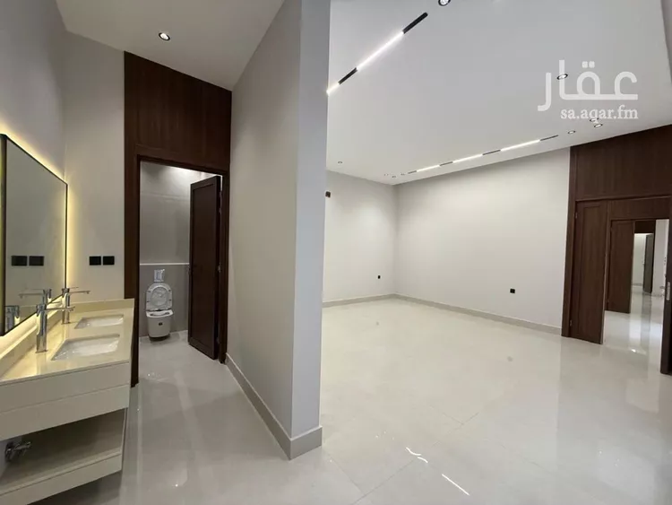 فيلا للبيع في شارع مليح بن طريف, حي المهدية, مدينة الرياض, منطقة الرياض 8