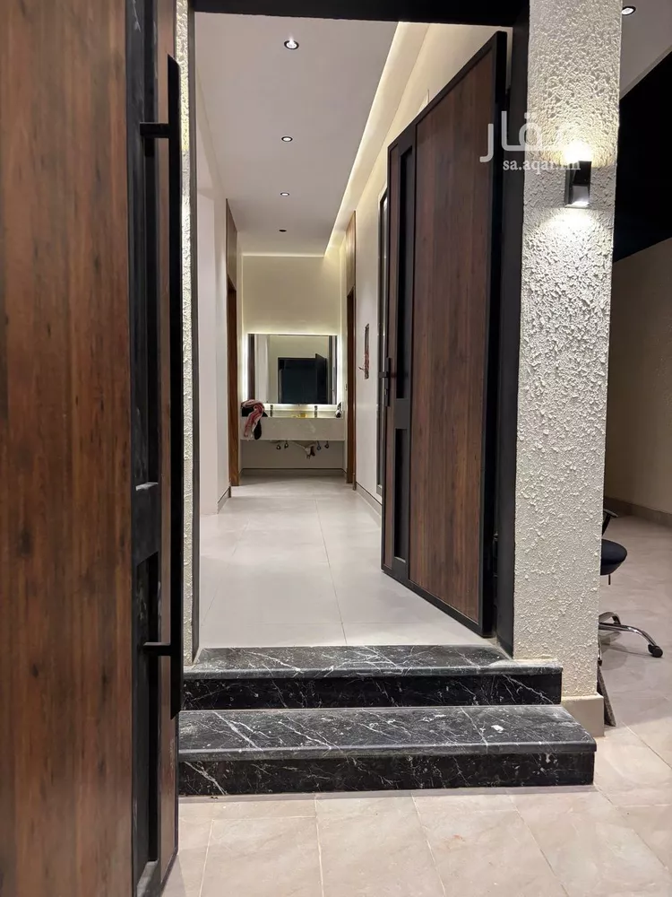 فيلا للبيع في شارع السيل الكبير, حي المهدية, مدينة الرياض, منطقة الرياض صورة 3