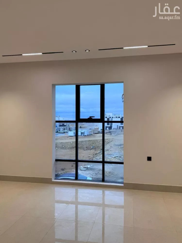 فيلا للبيع في شارع أنس الكناني, حي المهدية, مدينة الرياض, منطقة الرياض 11