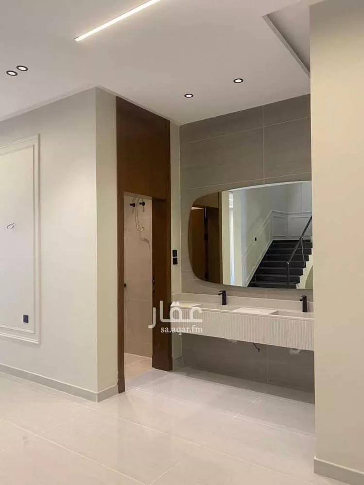 فيلا للبيع في شارع احمد مكي, حي الرياض, مدينة جدة, منطقة مكة المكرمة صورة 2