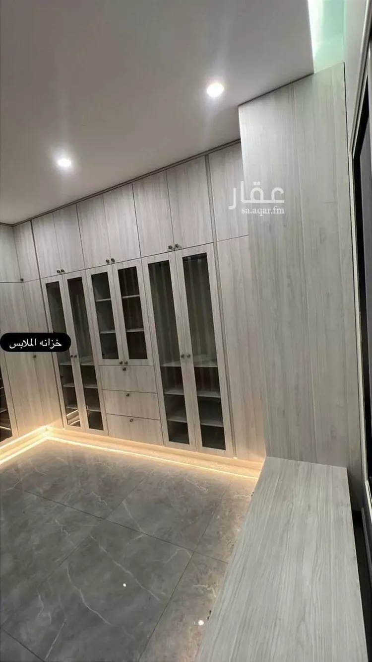 فيلا للبيع في شارع الرحمة, حي الشعلة, مدينة الدمام, المنطقة الشرقية 14