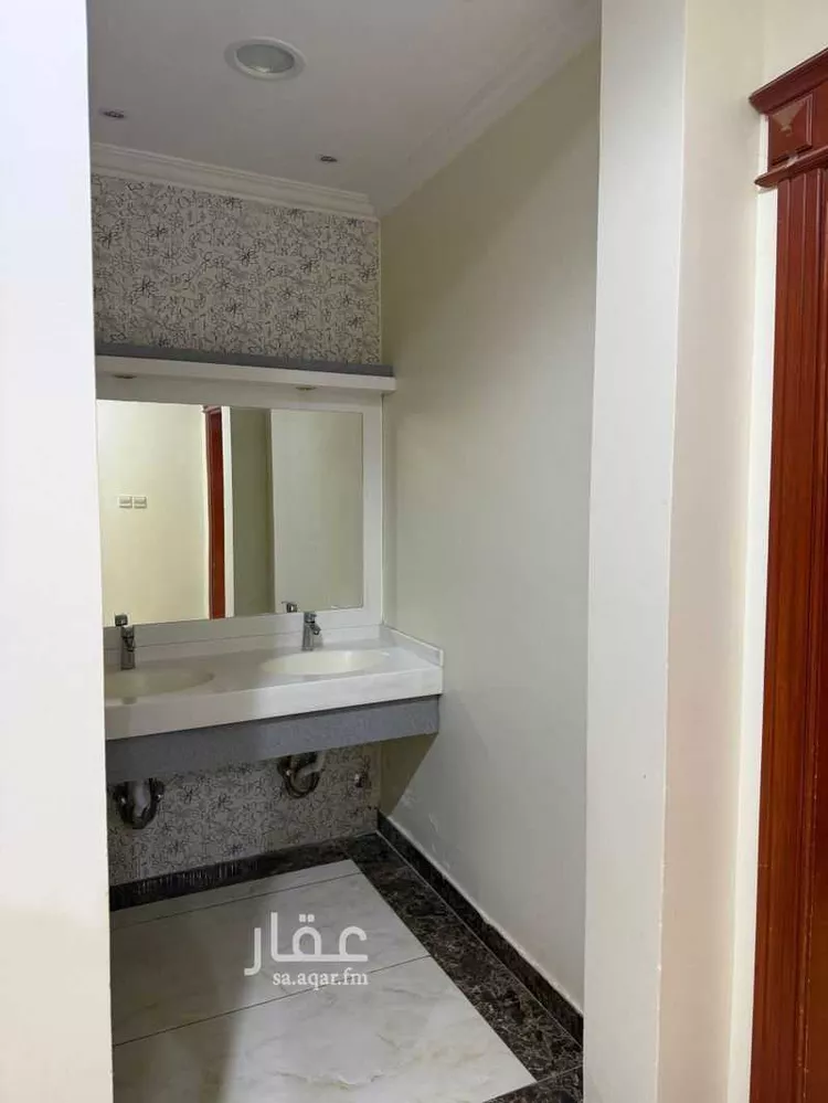 دور للإيجار في شارع العبرتي, حي الحمراء, مدينة الرياض, منطقة الرياض