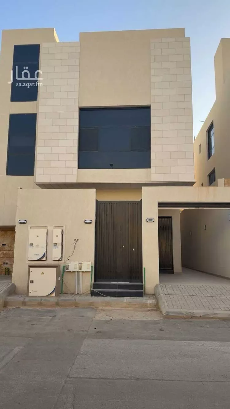 Floor for Sale in Riyadh Al Khaleej