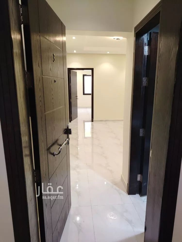 شقة للإيجار في شارع الامير احمد ابن عبدالعزيز, حي مدينة العمال, مدينة الخبر, المنطقة الشرقية صورة 2